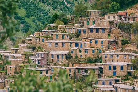 Beautiful-villages-in-Iran