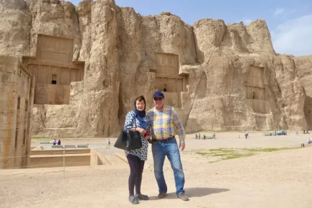 Necropolis-Tour-in-Iran