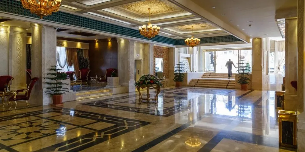 Zandiye luxury hotel in Iran