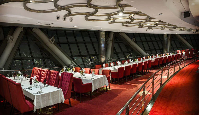 revolving-restaurant-in-milad-tower